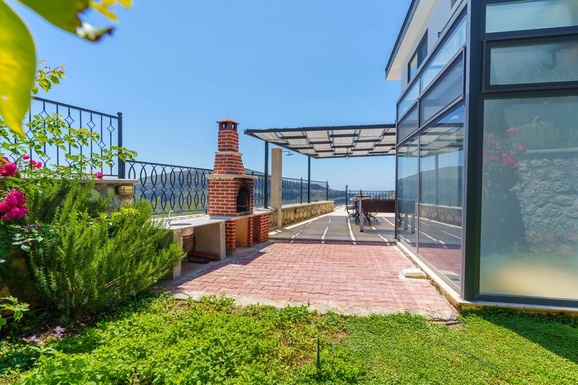 Villa Yıldız Korunaklı Havuz 99