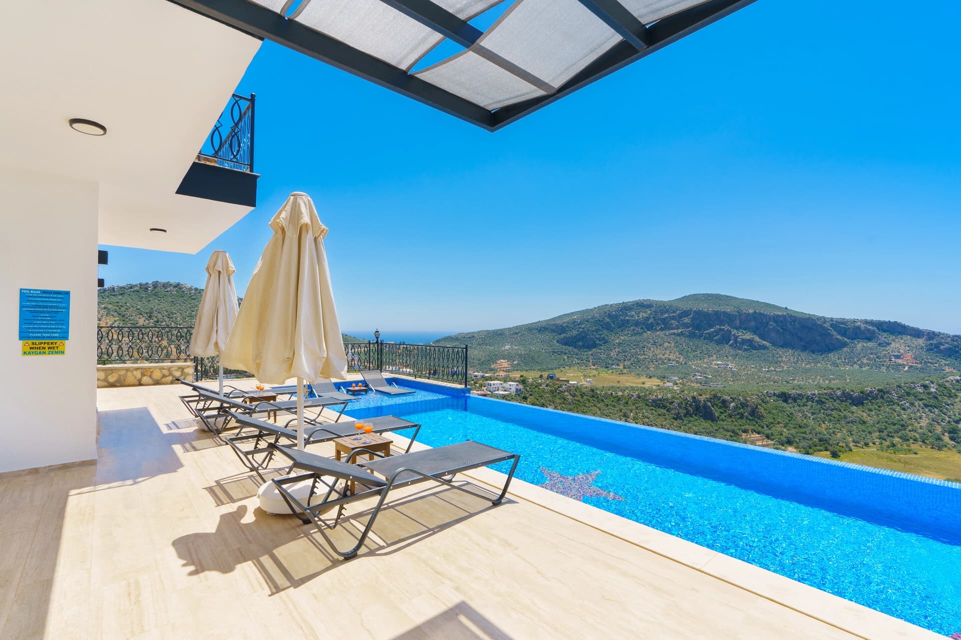 Villa Yıldız Korunaklı Havuz 29