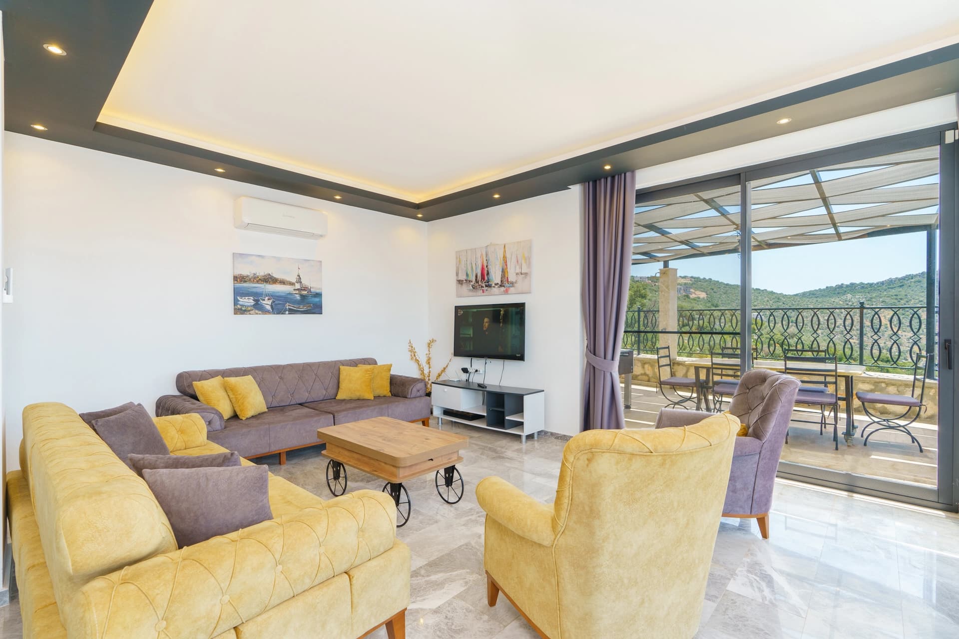 Villa Yıldız Korunaklı Havuz 93