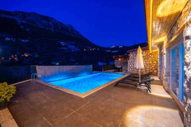 Villa Ali Baba Korunaklı Havuz 73