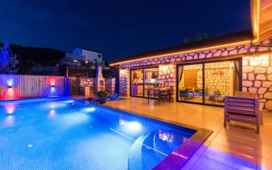 Villa Esay Korunaklı Havuz 97