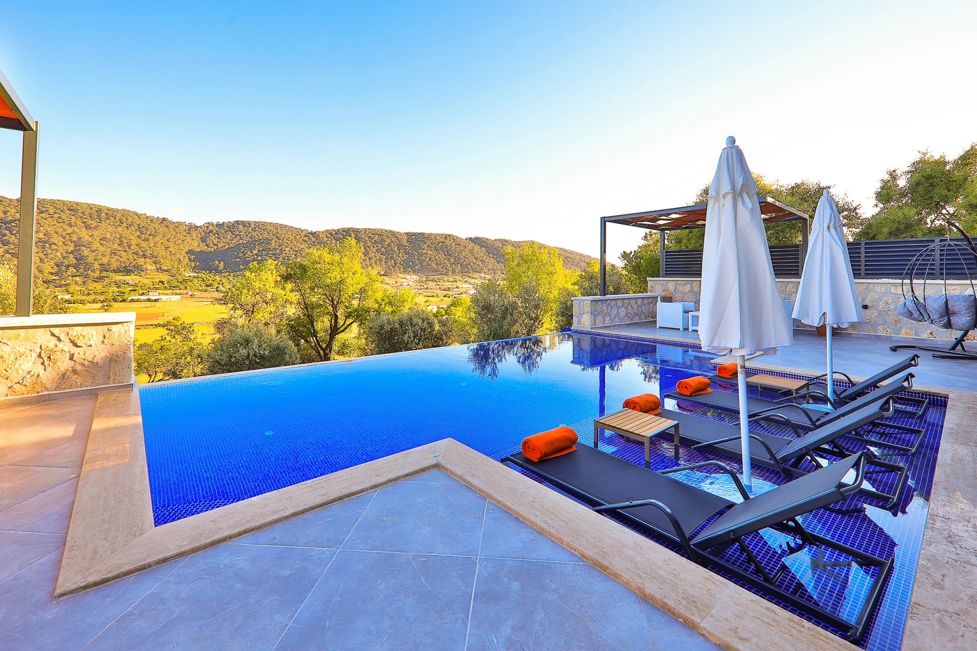 Villa Tanç Korunaklı Havuz 97