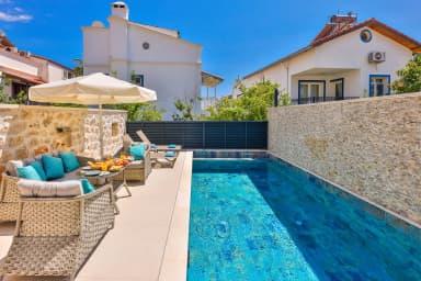 Villa Twins 2 Özel Havuzlu 38