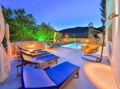 Villa Seyret Korunaklı Havuz 57