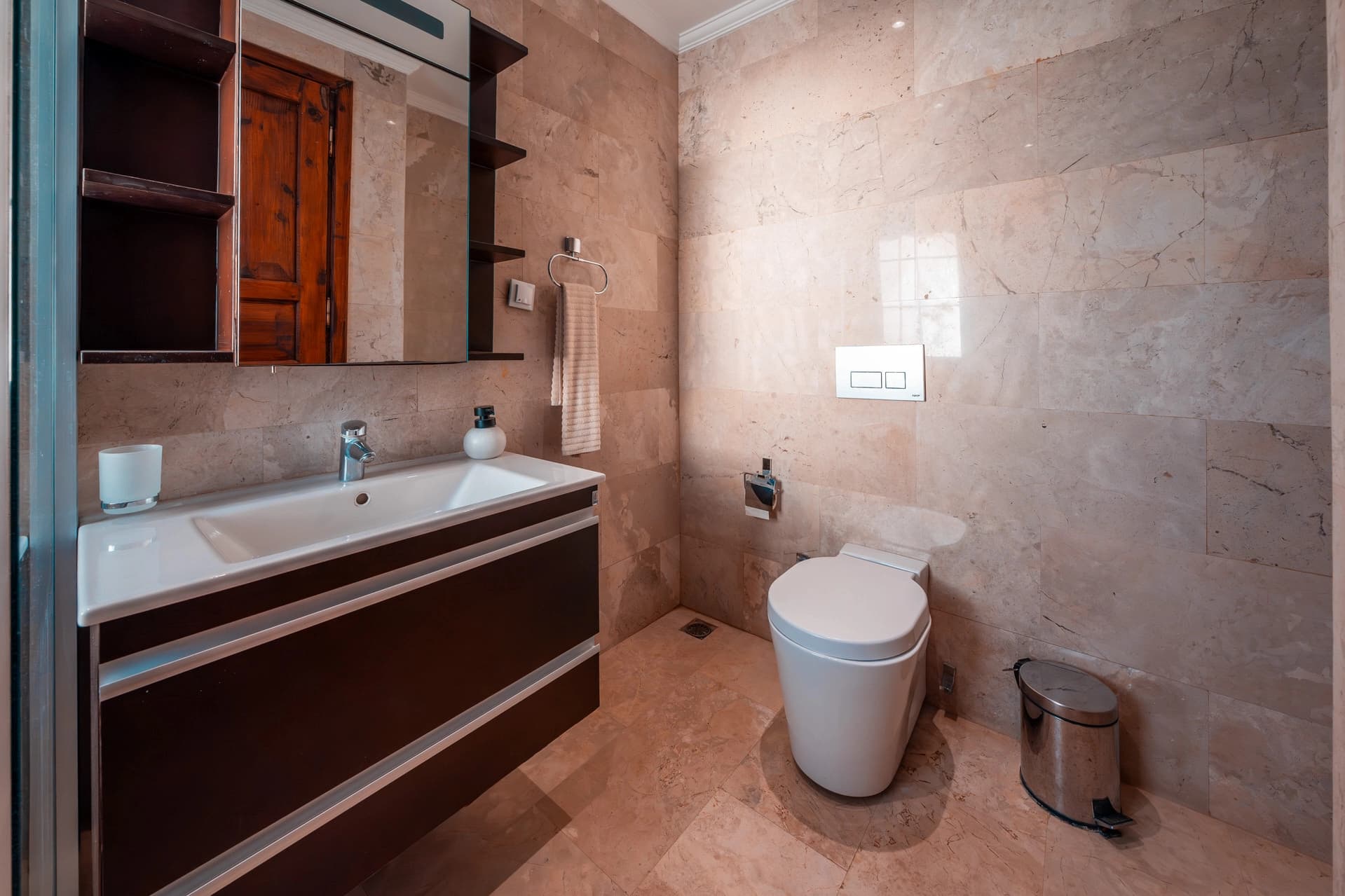 Villa Caledonia Korunaklı Havuz 26