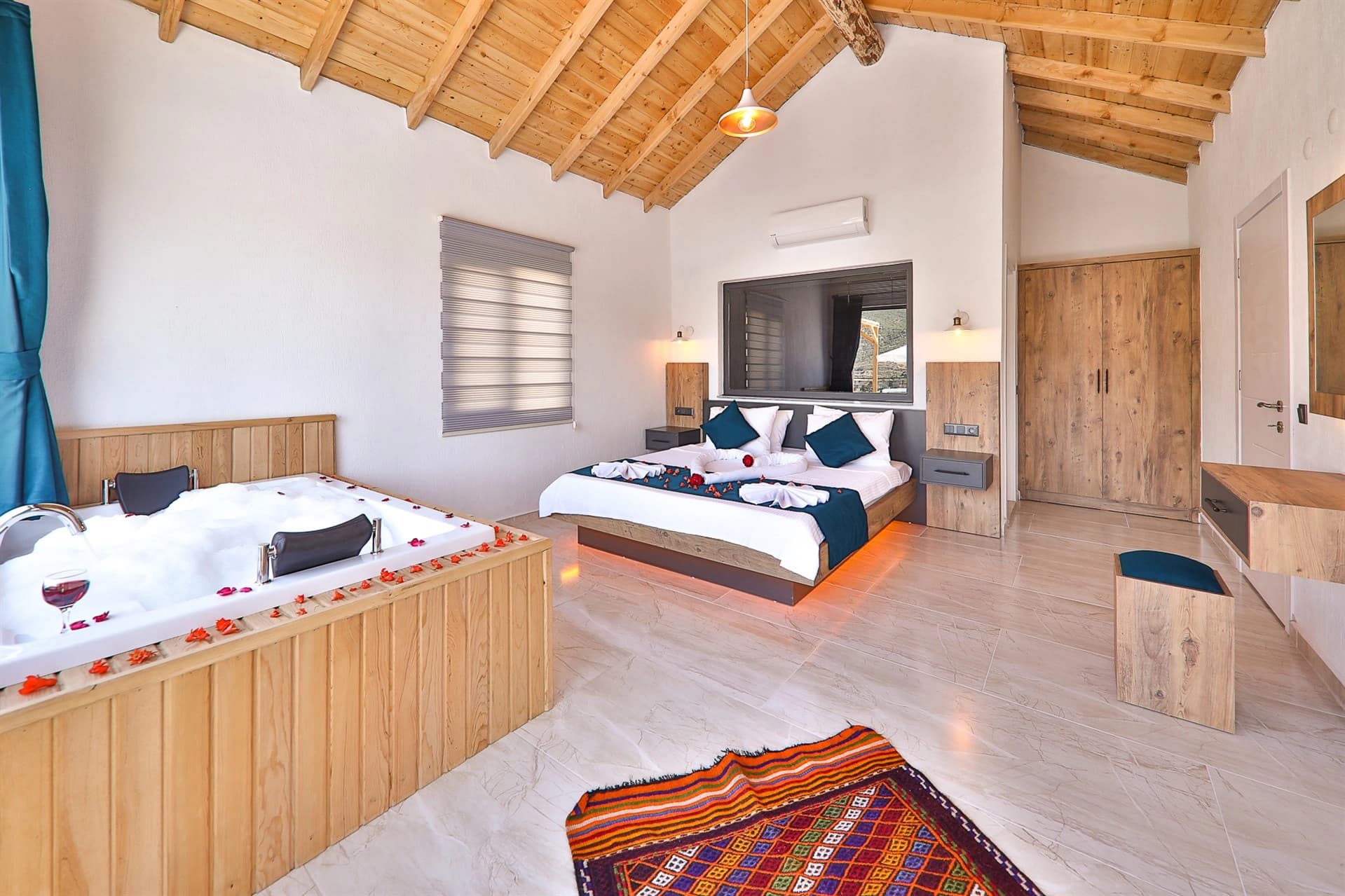 Villa Kozalak Korunaklı Havuz 32