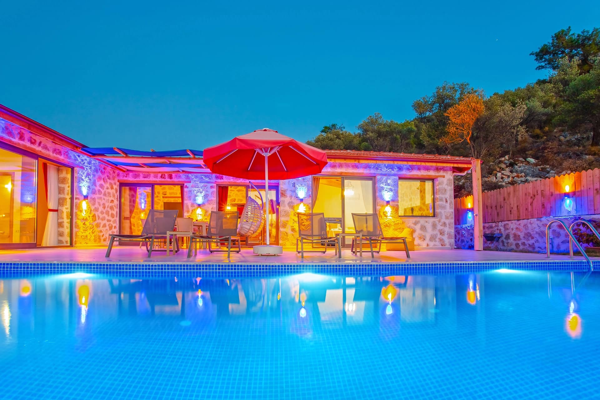 Villa Yiğit 2 Korunaklı Havuz 38