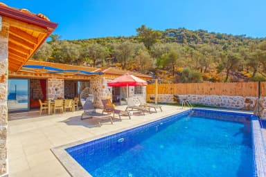 Villa Yiğit 2 Korunaklı Havuz 72