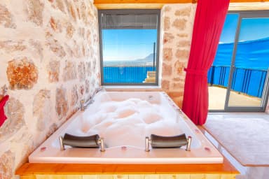 Villa Yiğit 2 Korunaklı Havuz 46