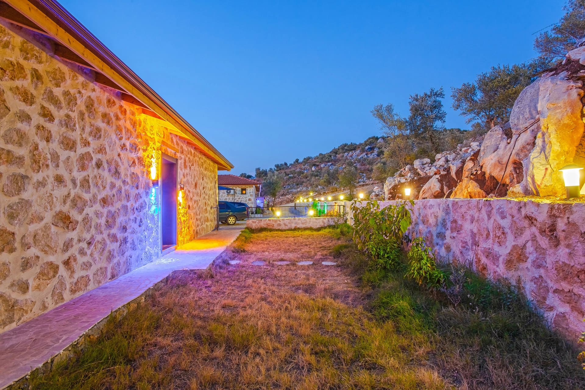 Villa Yiğit 2 Korunaklı Havuz 54