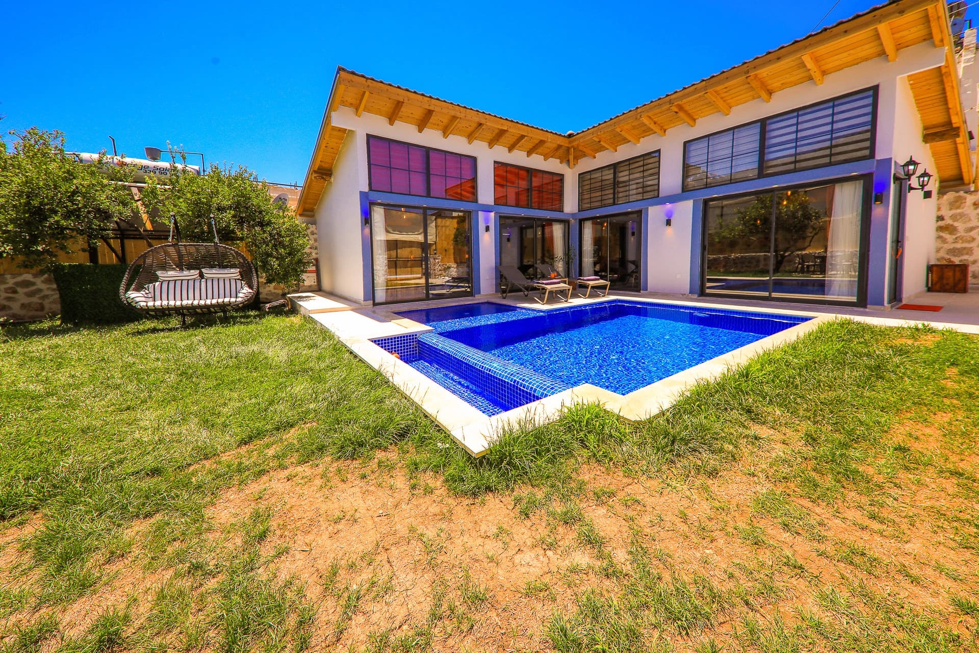 Villa Flower Gökçe Korunaklı Havuz 77