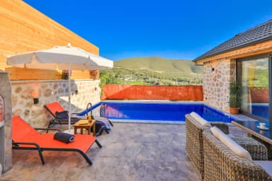Villa Gökkaya Korunaklı Havuz 72