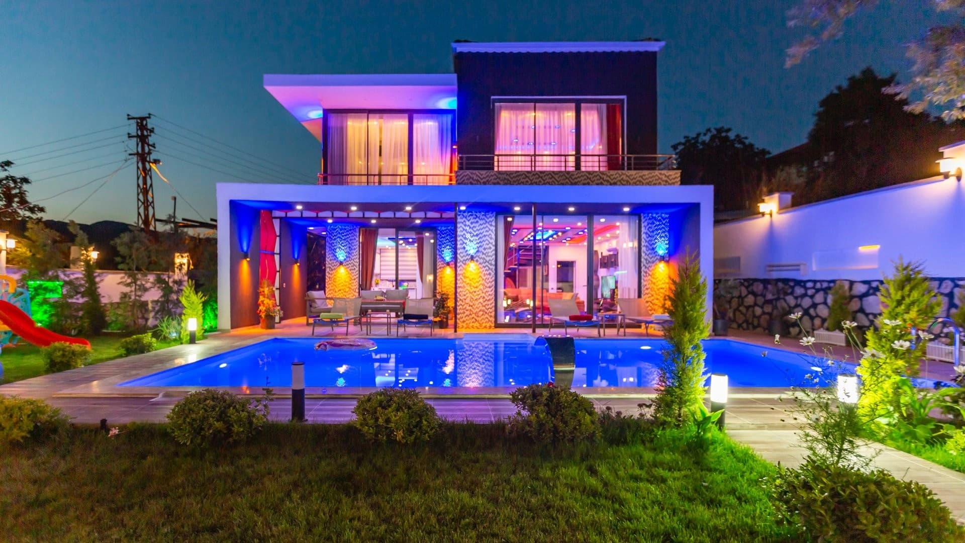 Villa Desen Korunaklı Havuz 28