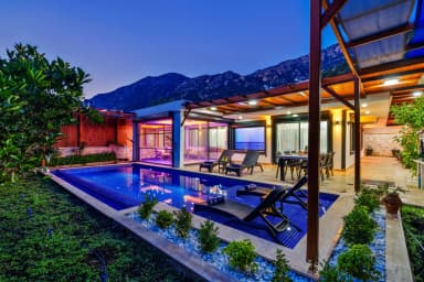 Villa Elvin Korunaklı Havuz 98