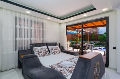 Villa Elvin Korunaklı Havuz 44