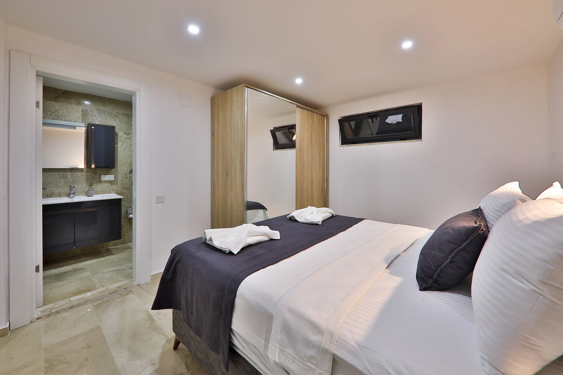 Villa Loca Özel Havuzlu 23