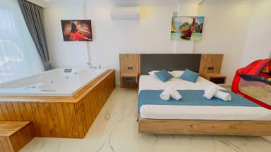 Villa Kerim Korunaklı Havuz 78