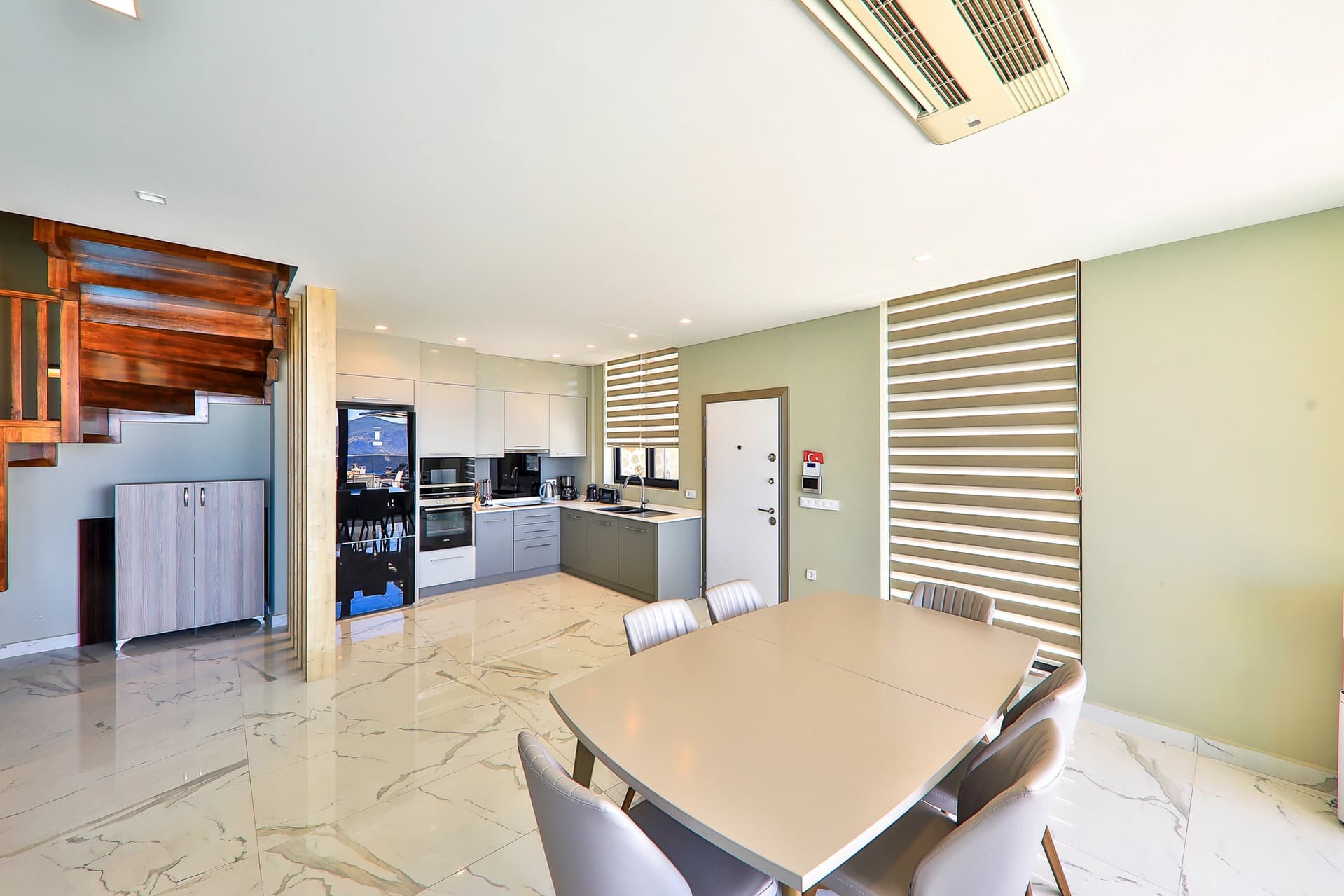 Villa Skylight Özel Havuzlu 39