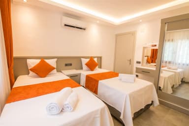 Suit Lime Korunaklı Havuz 56