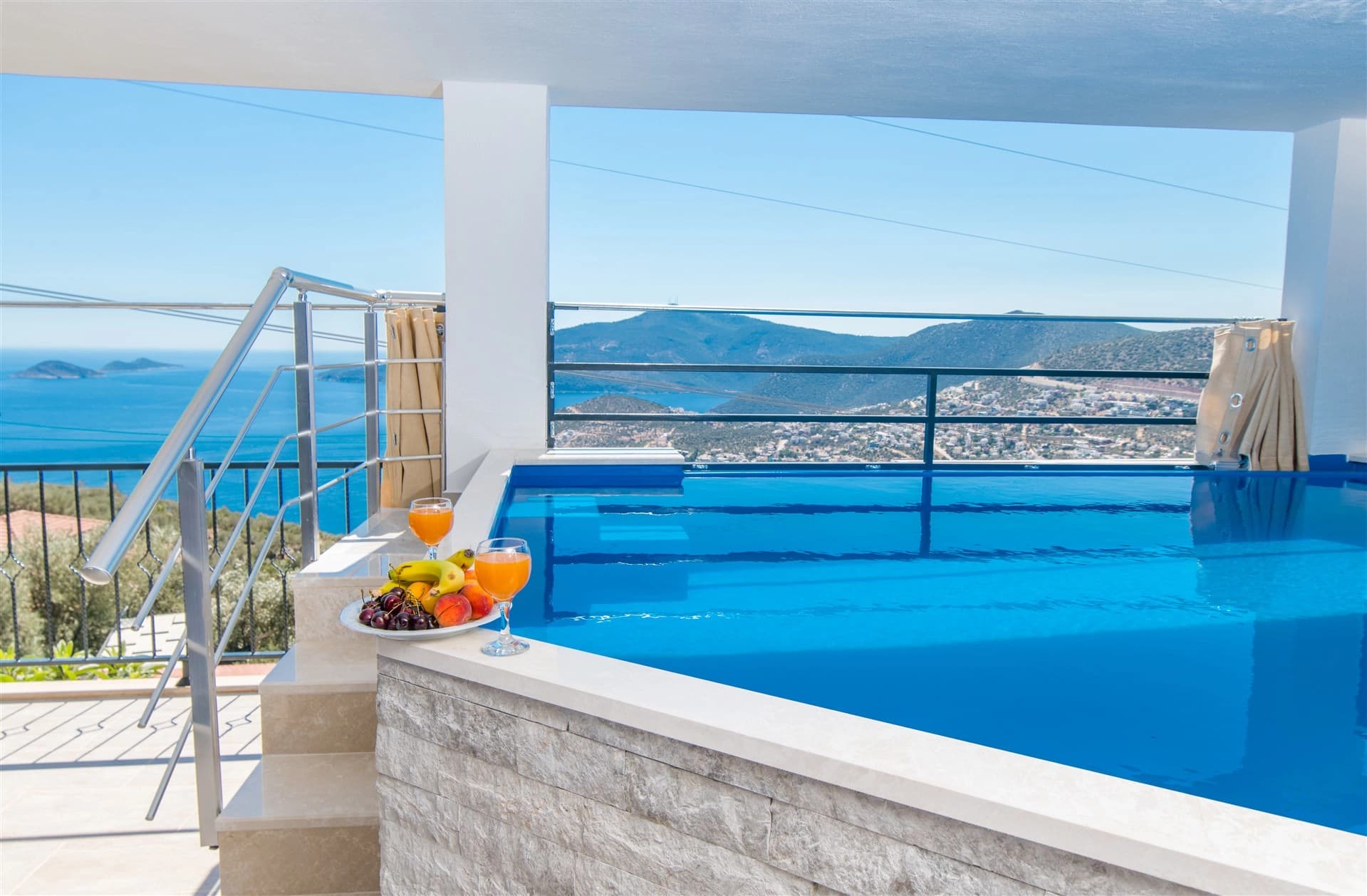 Suit Lime Korunaklı Havuz 26