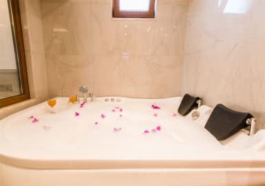 Suit Lime Korunaklı Havuz 14