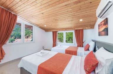 Suit Sunset Kalkan 85