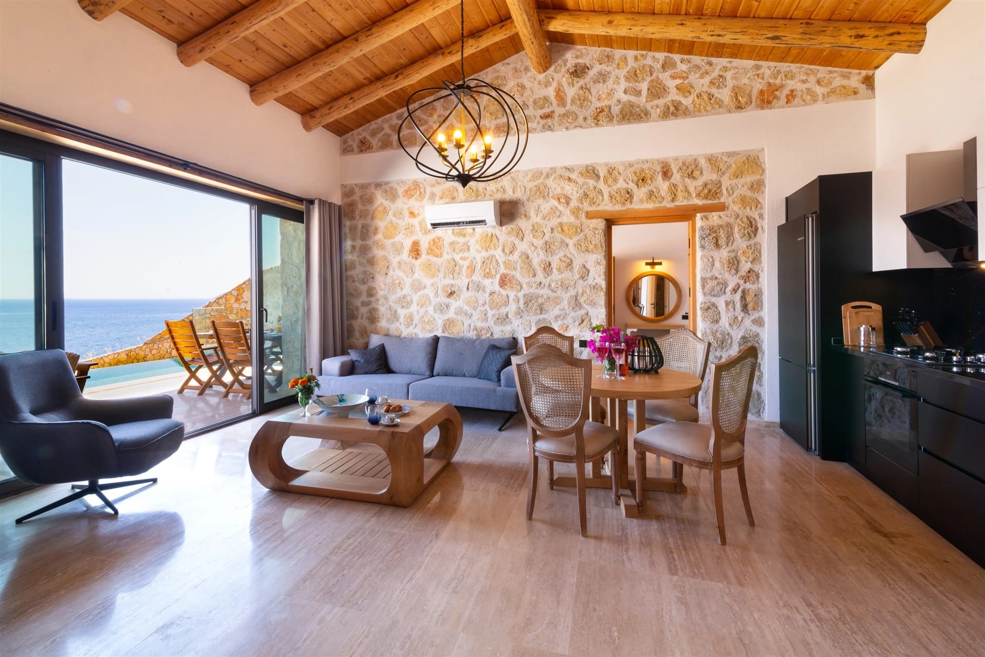 Villa Water Edge 3 Isıtmalı Havuz 29