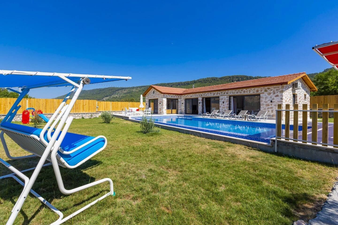 Villa Blue Bird Sarıbelen 95