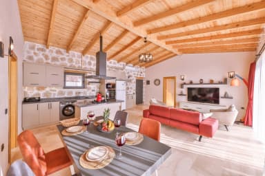 Villa Aqua Stone Korunaklı Havuz 55