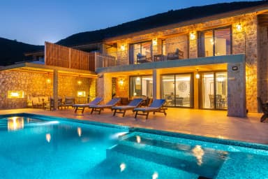 Villa Water Edge 2 Özel Havuzlu 43