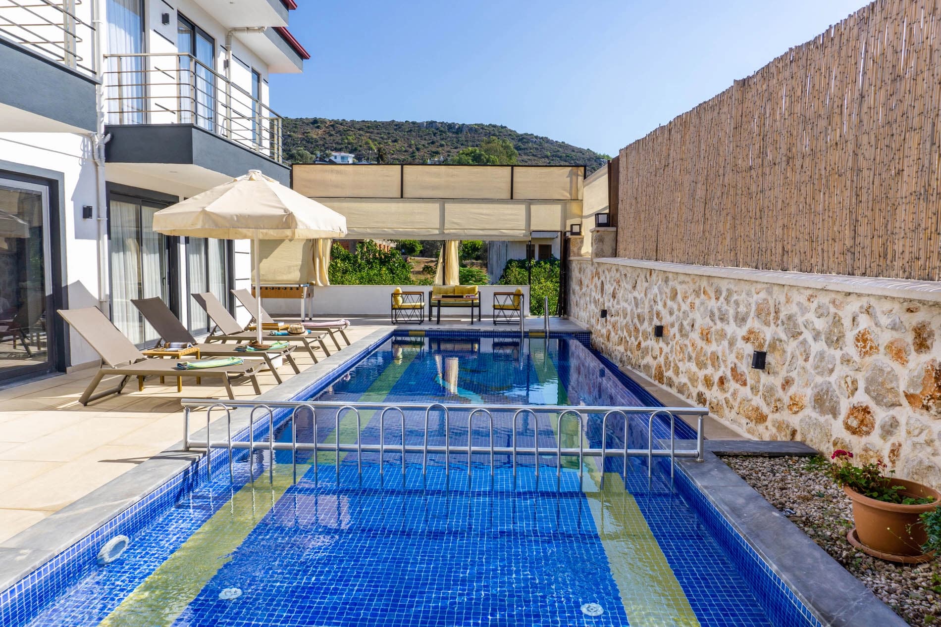 Villa Hanedan 1 Korunaklı Havuz 60