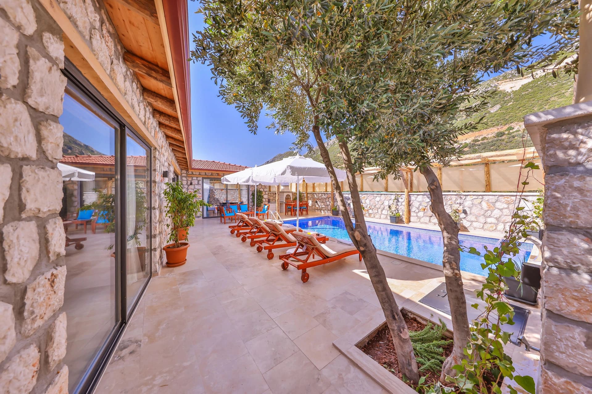 Villa Okaliptüs Korunaklı Havuz 46