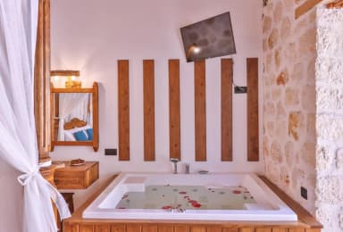 Villa Okaliptüs Korunaklı Havuz 26