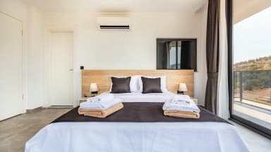 Villa Lipsos 2 Özel Havuzlu 89