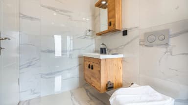 Villa Lipsos 2 Özel Havuzlu 61