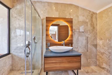 Villa Glorious Korunaklı Havuz 13