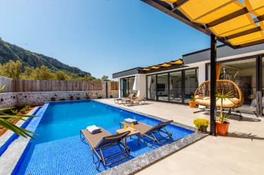 Villa Özalp Korunaklı Havuz 98