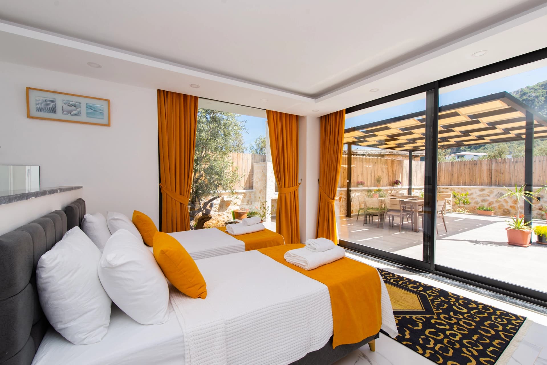 Villa Özalp Korunaklı Havuz 94