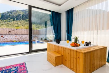 Villa Özalp Korunaklı Havuz 88