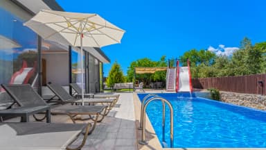 Villa Hisar Sarıbelen 77
