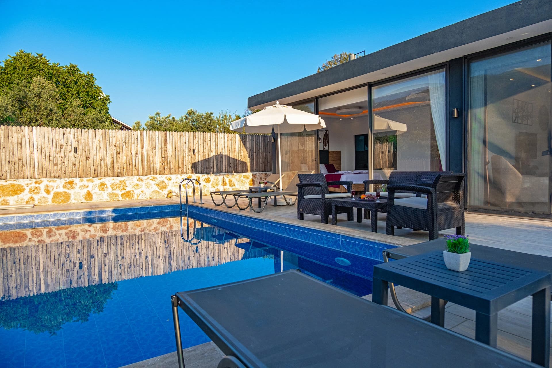 Villa Hisar Korunaklı Havuz 84