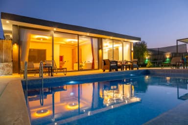Villa Hisar Korunaklı Havuz 56