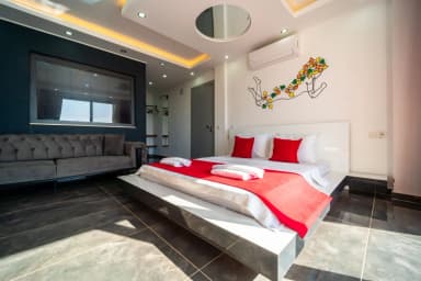 Villa Mulbery Violet Korunaklı Havuz 11