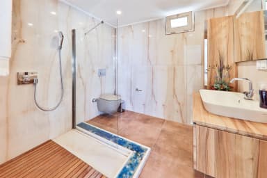 Suit Livya Kalkan 50