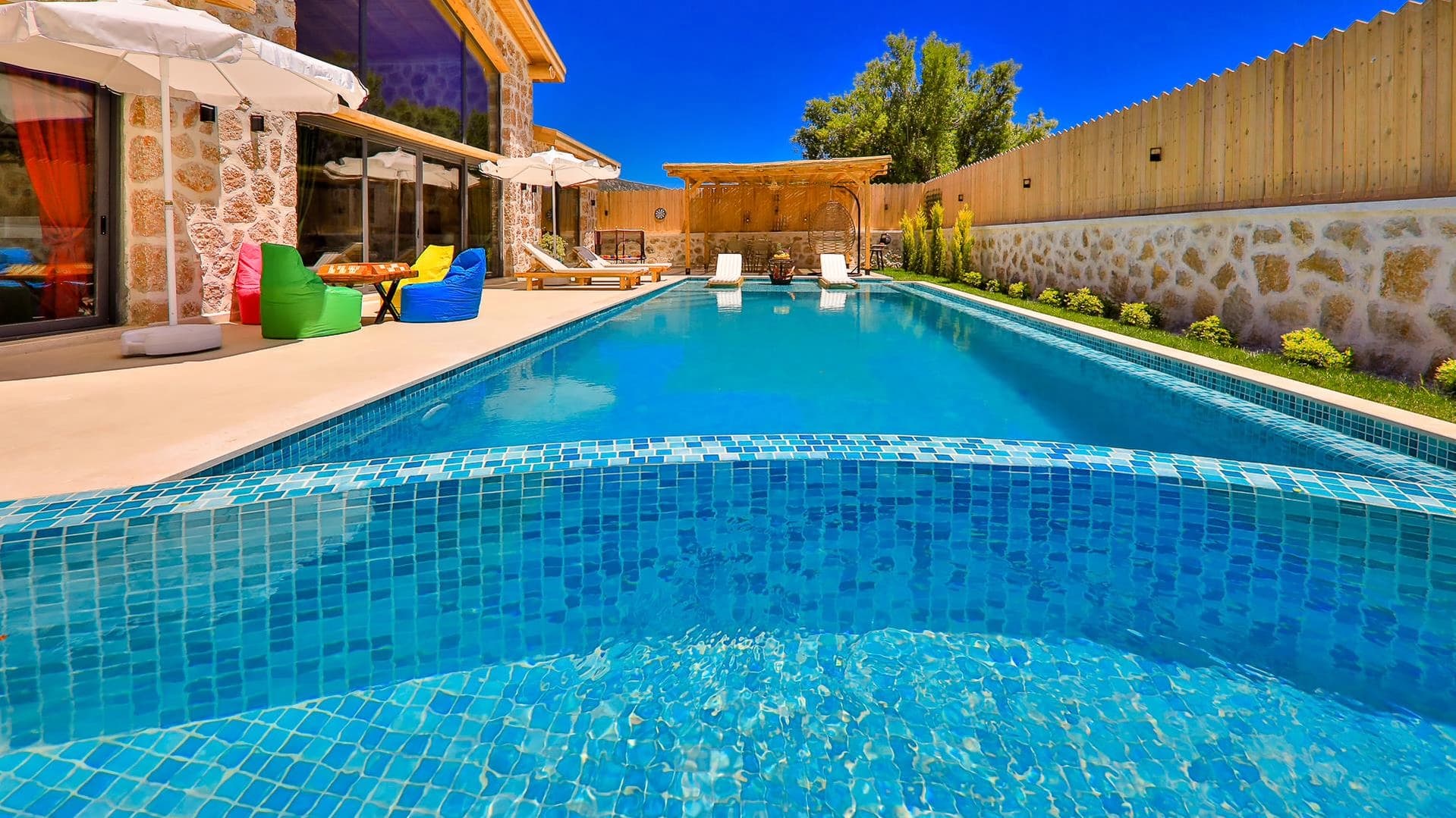 Villa Mutluluk Çocuk Havuzu 11