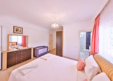 Villa DR Korunaklı Havuz 83