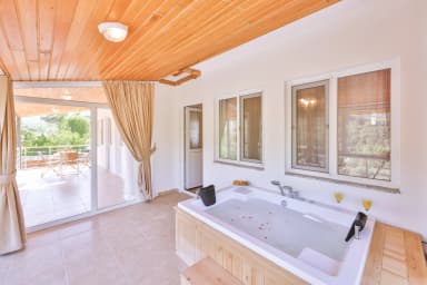 Villa DR Korunaklı Havuz 35