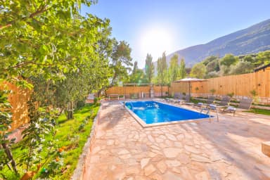 Villa DR Korunaklı Havuz 25