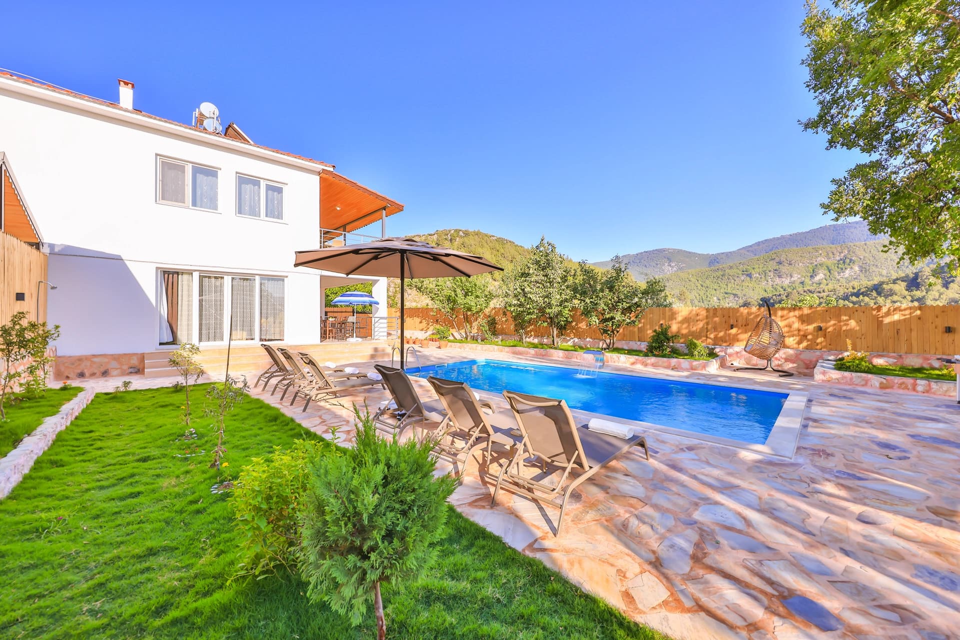 Villa DR Sarıbelen 18