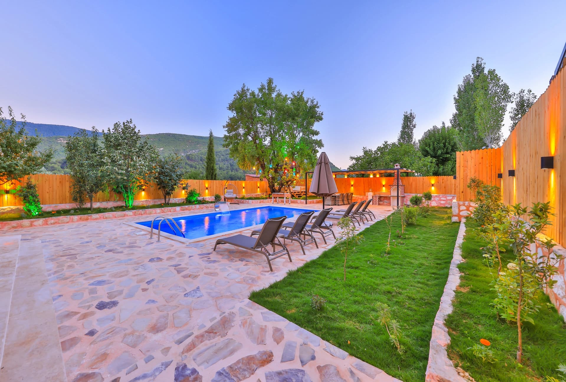 Villa DR Korunaklı Havuz 67